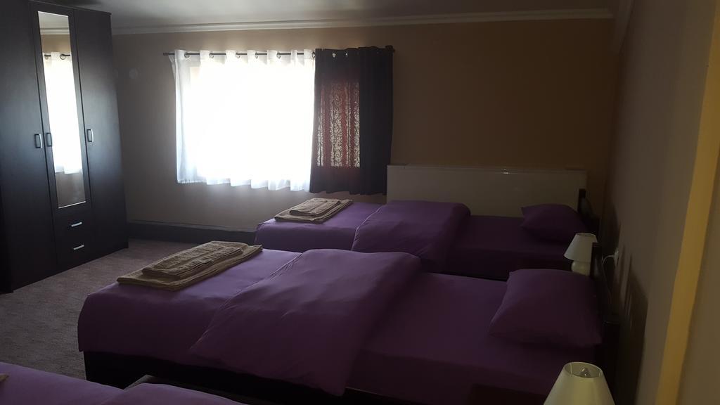 Inn Stefanija Суботица Экстерьер фото